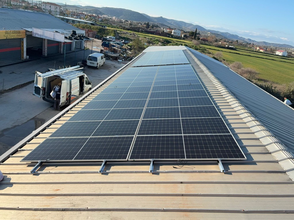 Fabrika Çatı Üstü GES